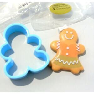 American Girl Gingerbread Cookie & Cutter Christmas Holiday Baking Accessories